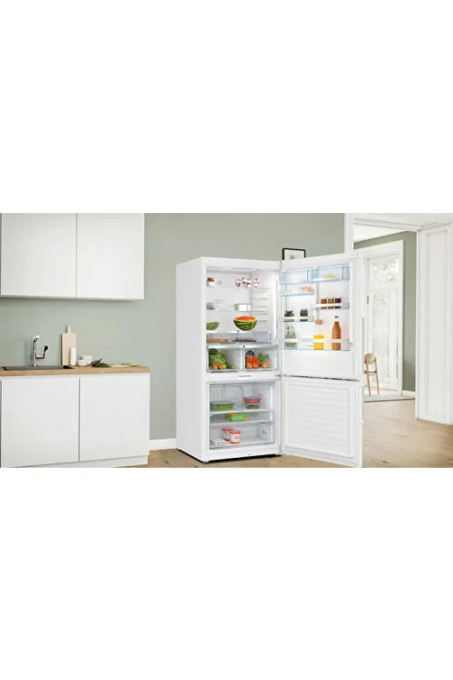 KGP86AWC0N Serie 8 Alttan Donduruculu Buzdolabı 186 x 86 cm Beyaz